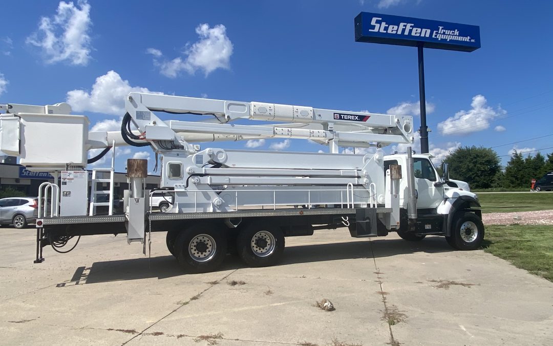 NEW 2020 International 6×6 117′ Material Handling Aerial (MPFP1424)