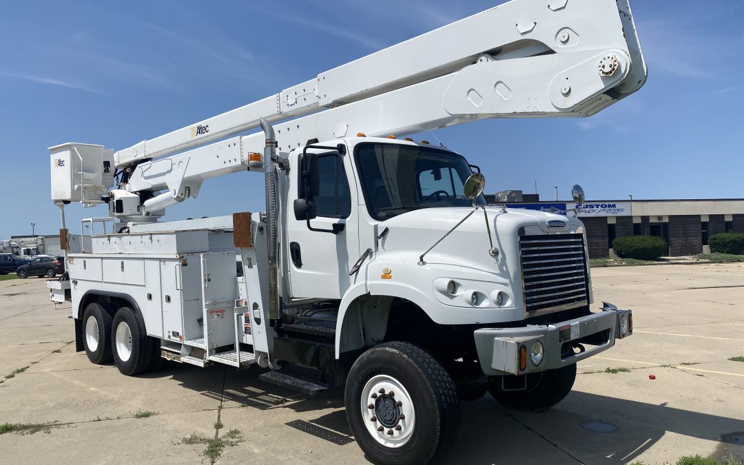 2012 Freightliner 6×6 with 93′ Material Handling Boom (MRP1544)