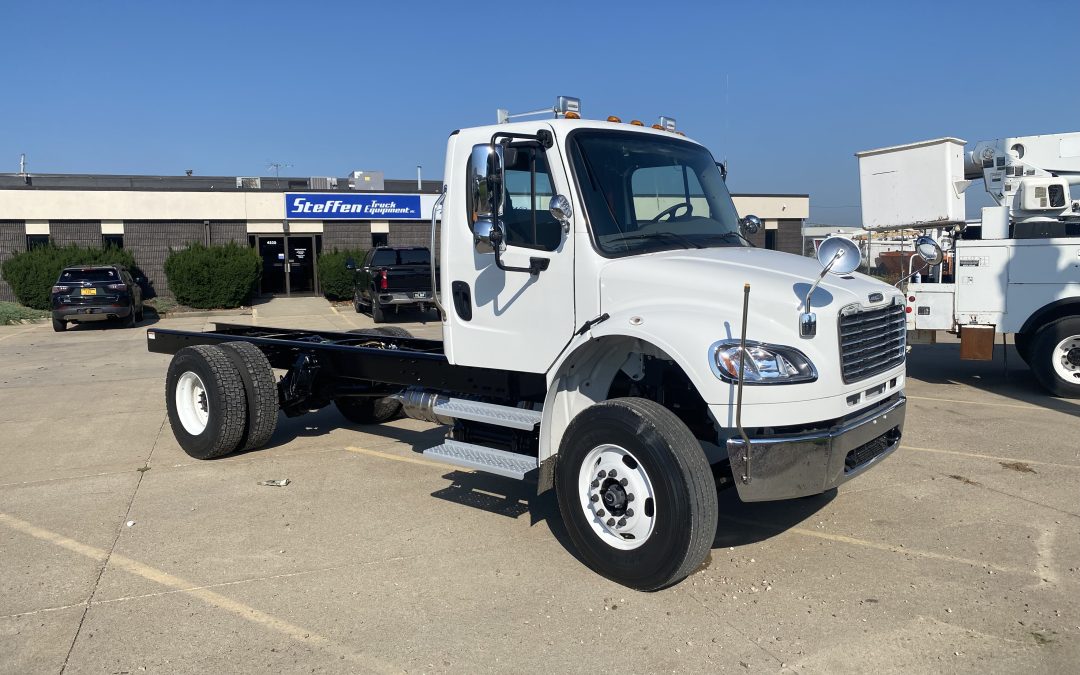 New 2024 Freightliner M2 106 Cab 7 Chassis (MPFP1427)